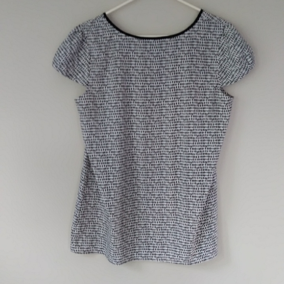 Oh Baby By Motherhood Keyhole Maternity Top L - Picture 8 of 10